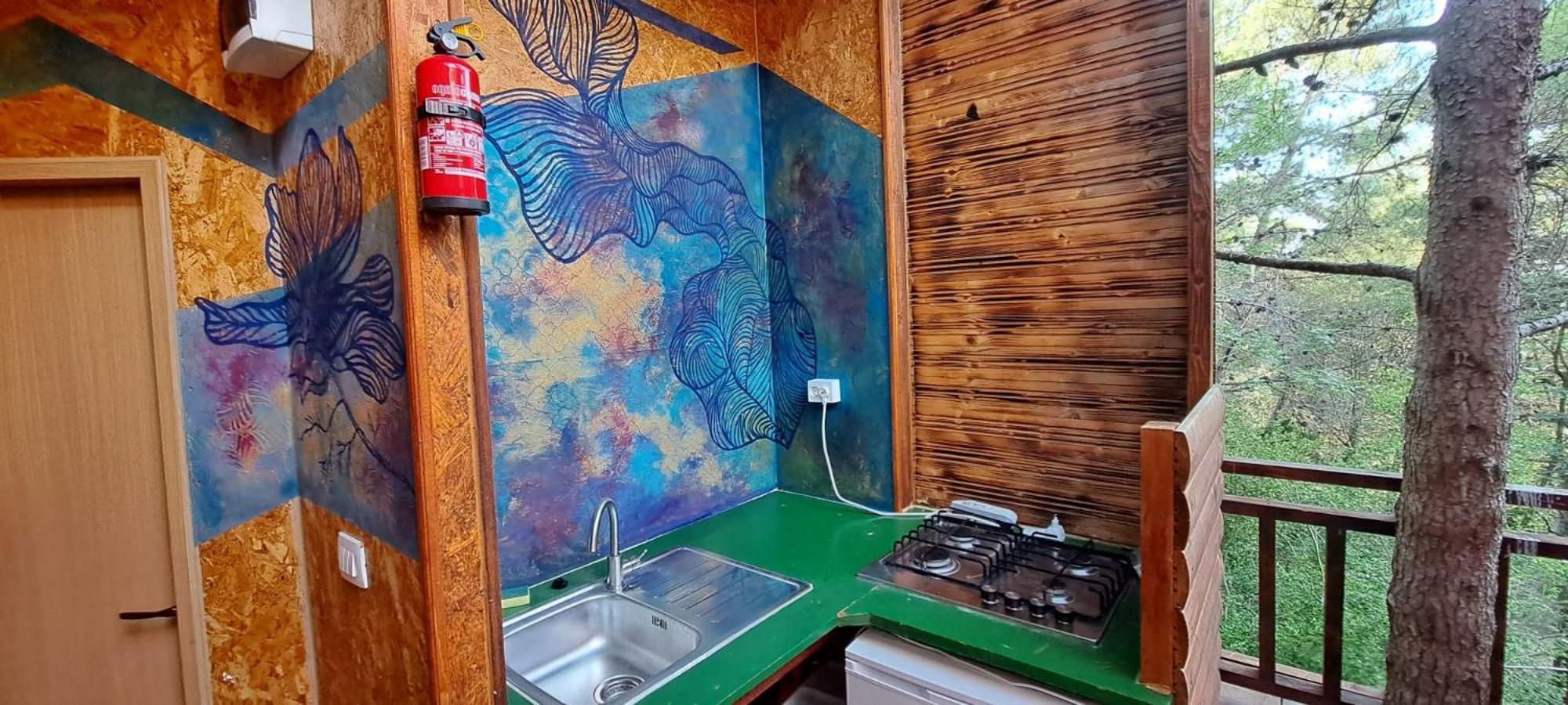 Treehouses Glamping Robinson *